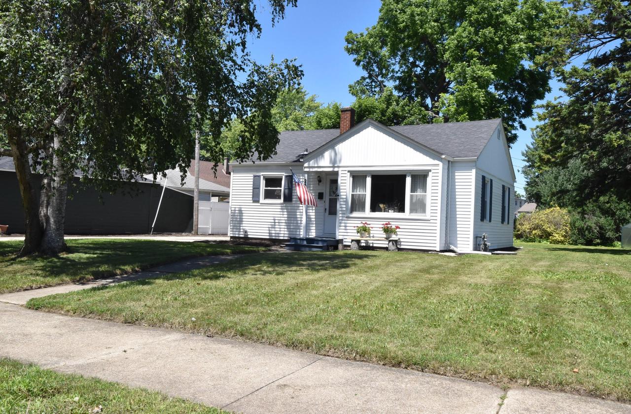 2030 Webster STREET, Racine, WI 53403