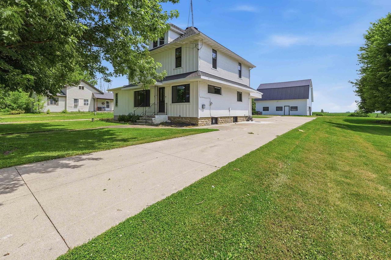 W12726 County Road As — photo