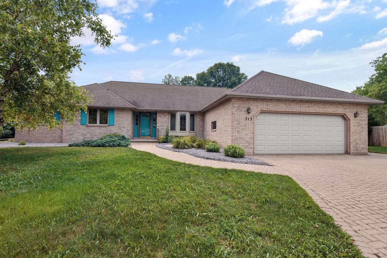 713 Canberry Court — photo