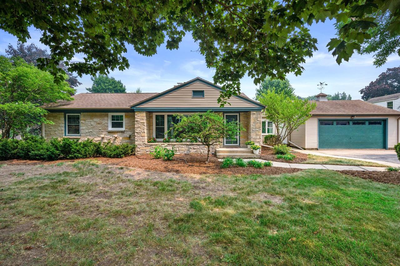 8224 N Whitney ROAD, Fox Point, WI 53217