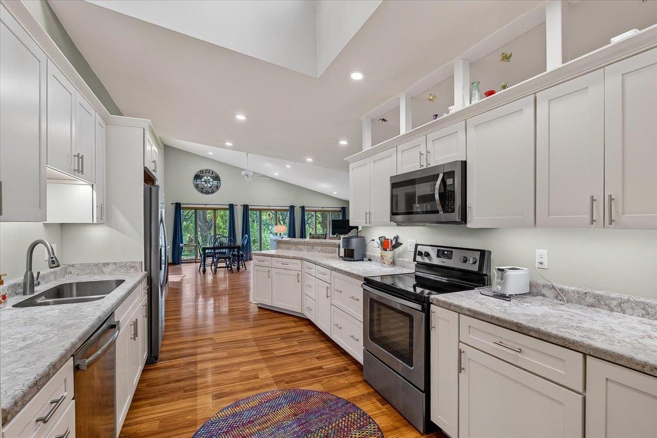 10671 W Oak Ridge Road — photo