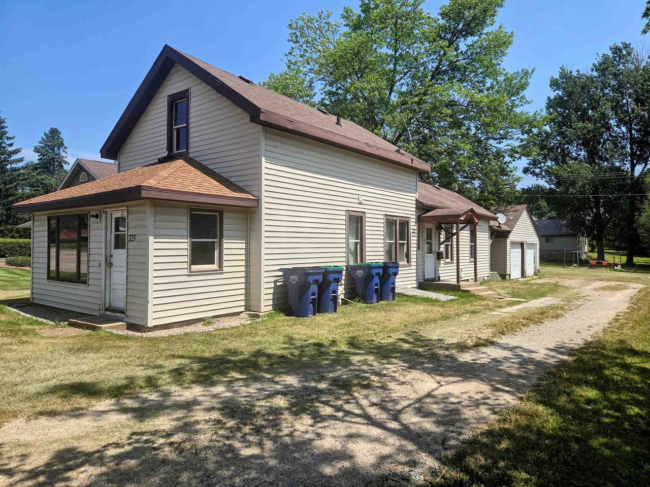 225 S Main Street — photo