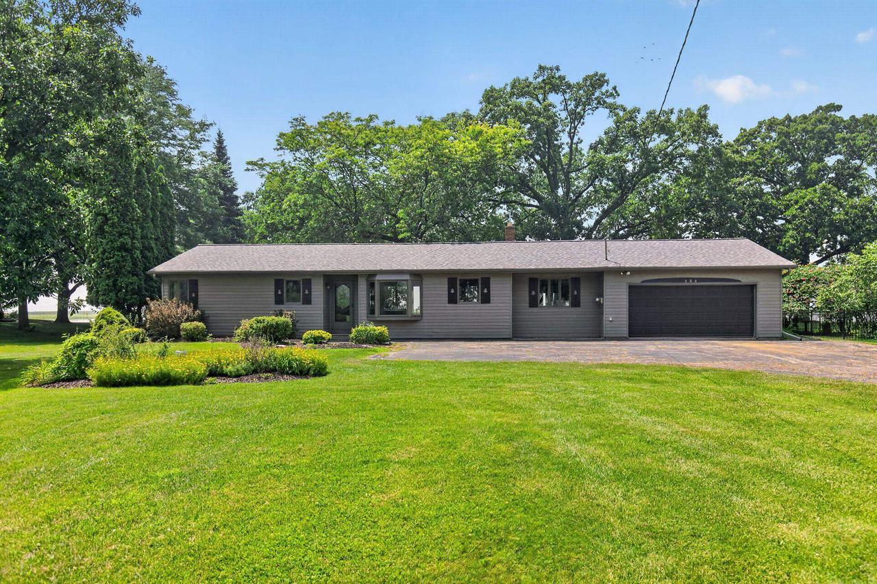 2507 Edgewood Lane — photo