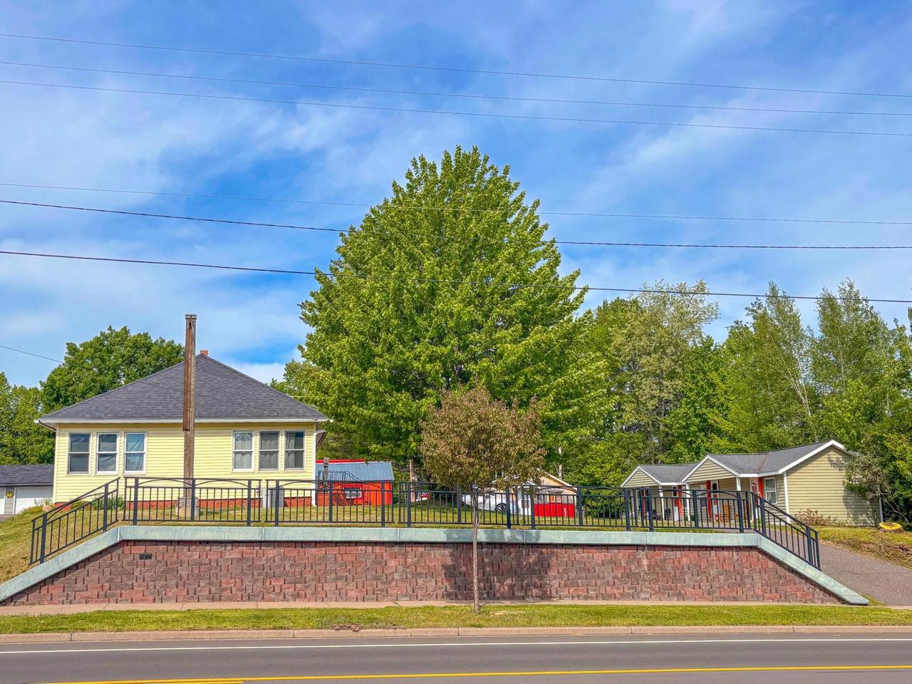 914 S 4th Avenue South — photo
