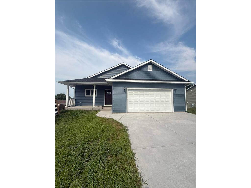 206 Blackhawk Drive — photo