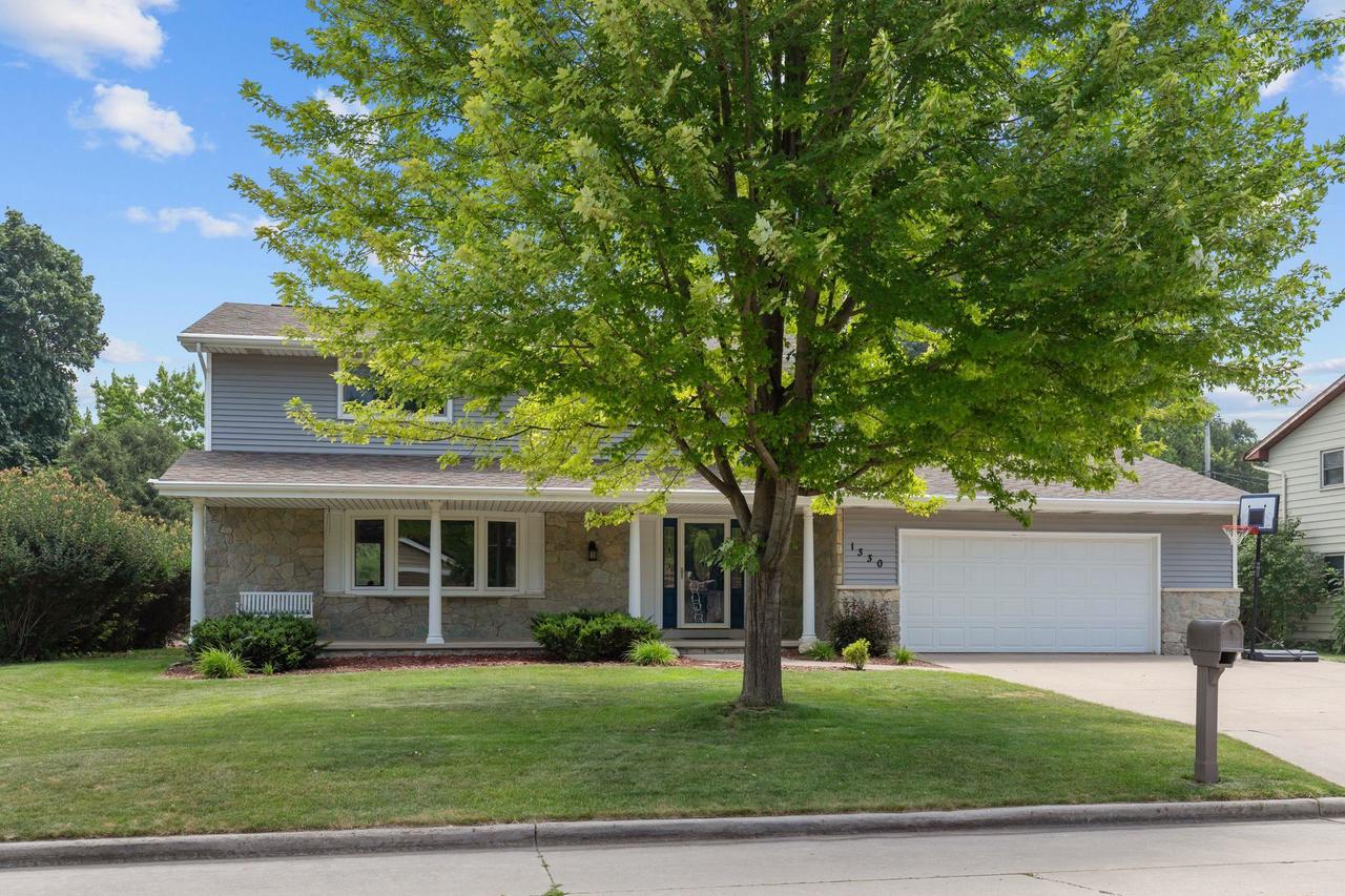 1330 N Briarcliff Drive — photo