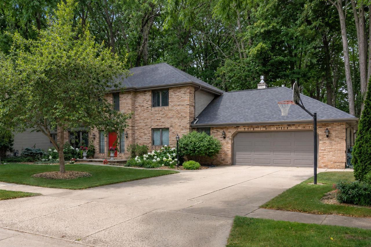 1511 S Rebecca Lane — photo