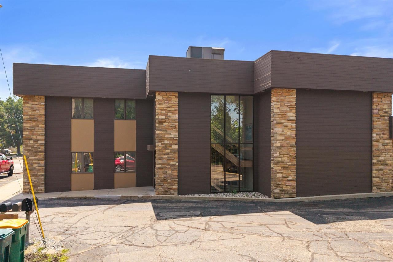 3273 Church Street Suite 201 — photo