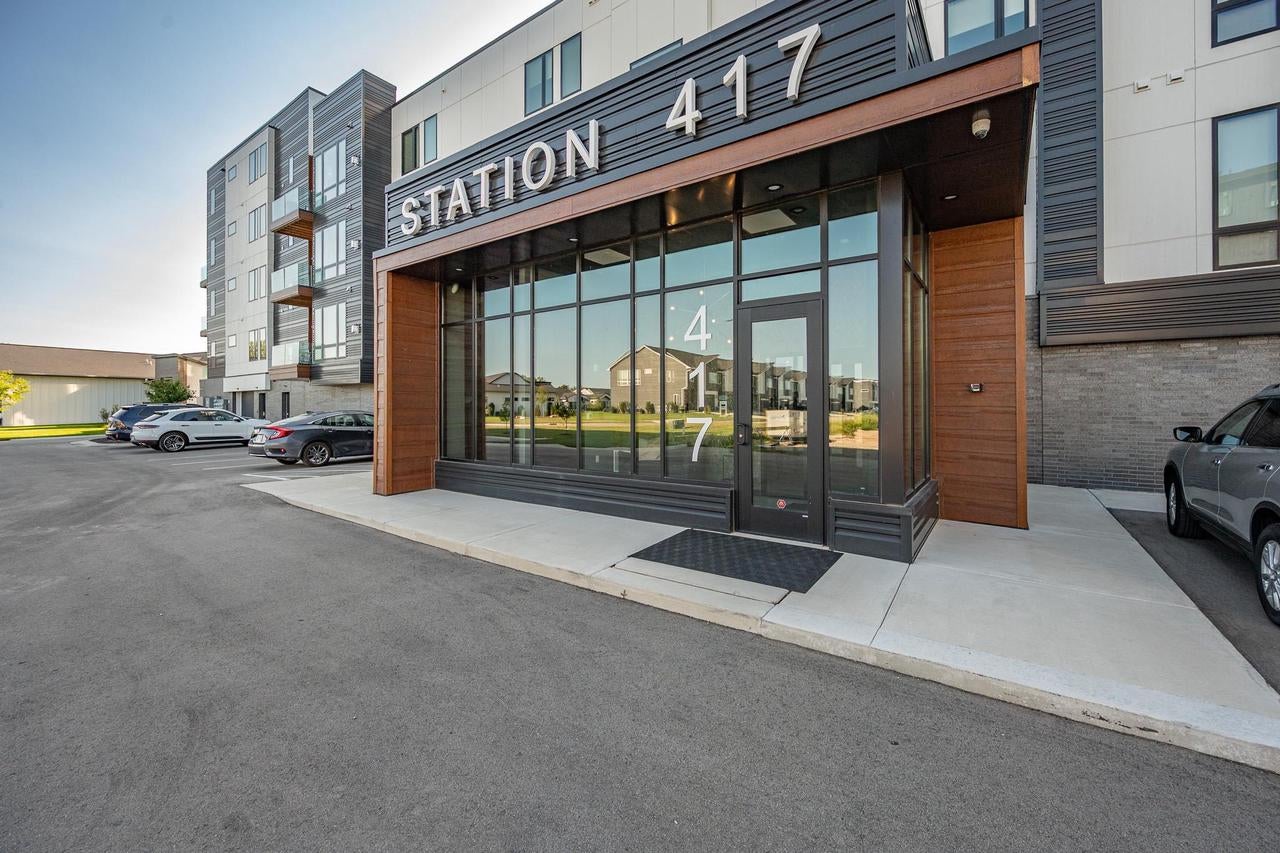 417 Aldon Circle 302 — photo