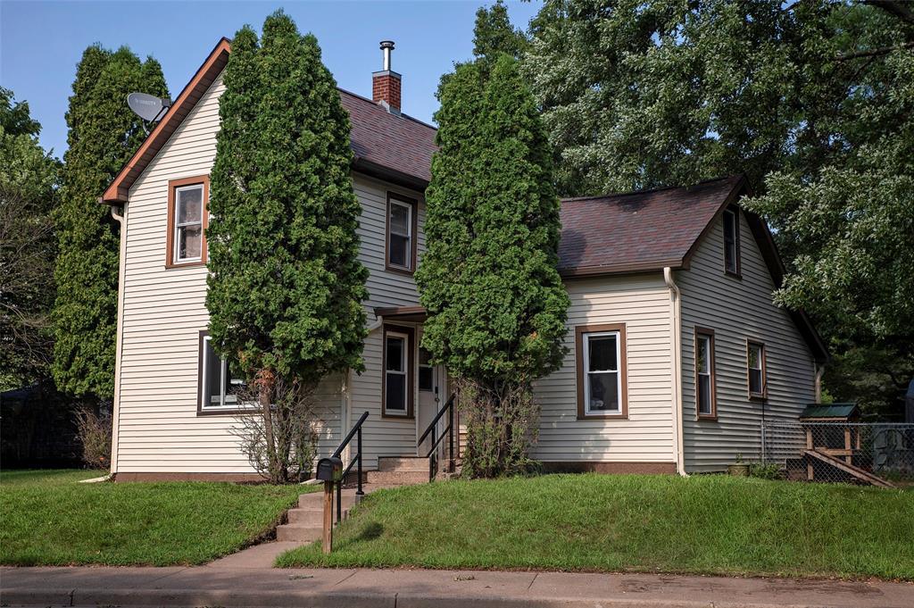 1015 Sheridan Road — photo