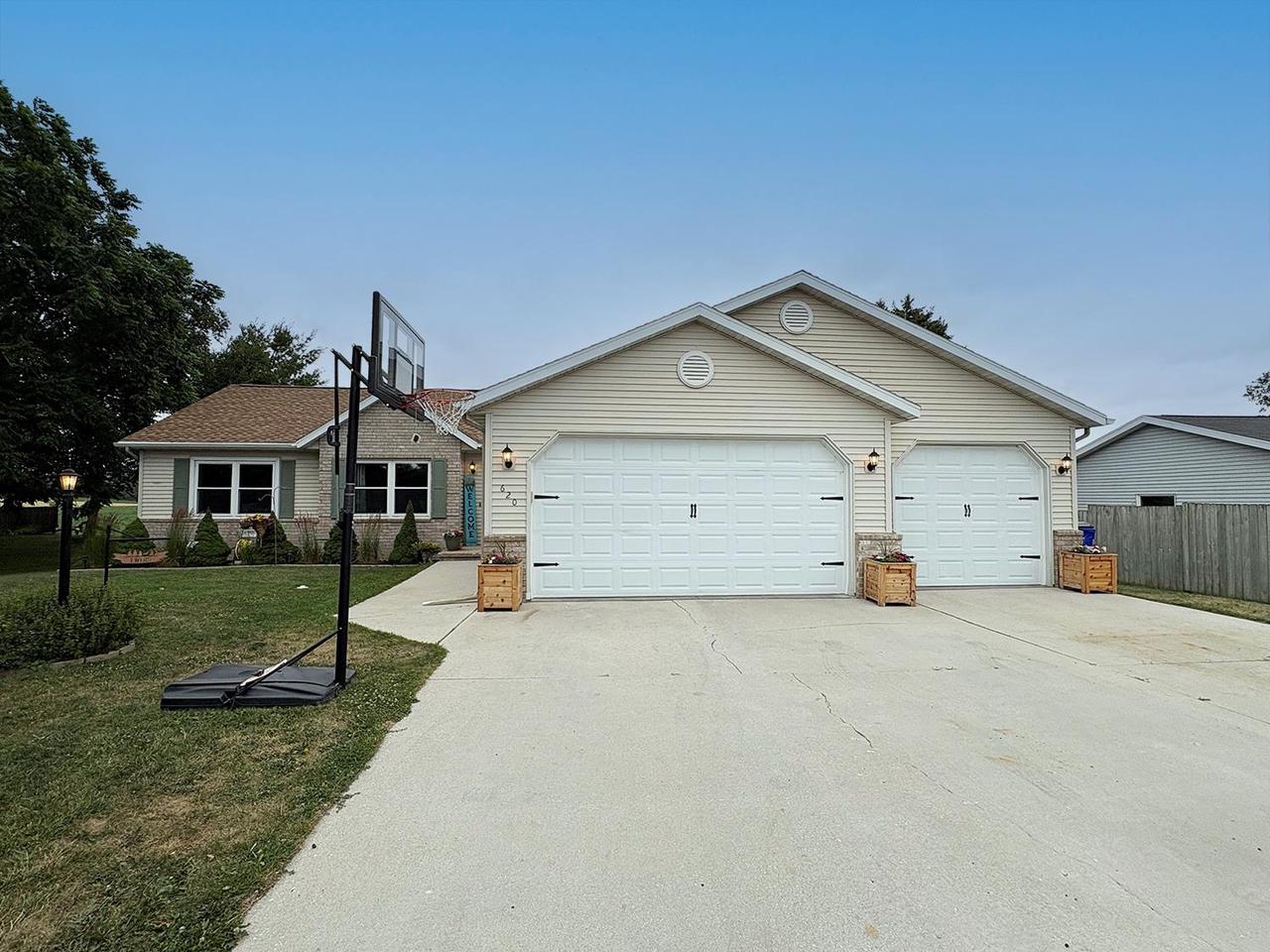 620 N Packer Drive — photo