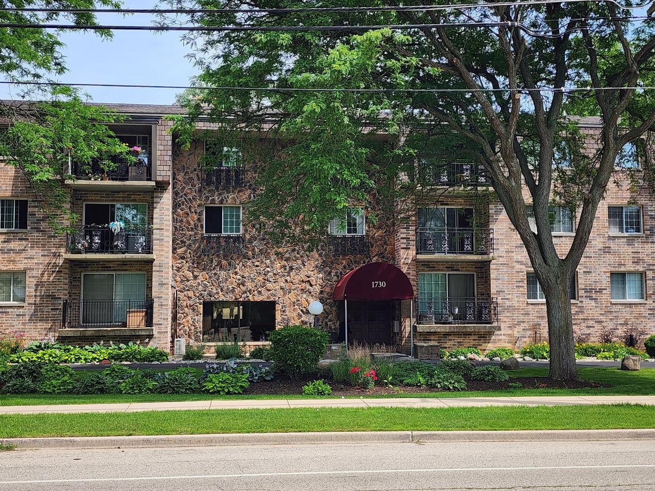 1730 W Green Tree Road 305 — photo