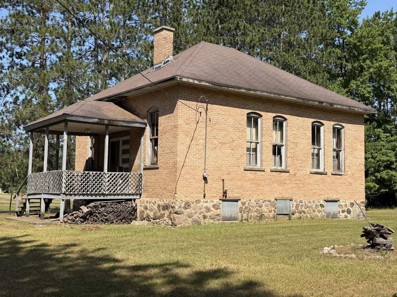 N8508 Campbell Lake Road — photo