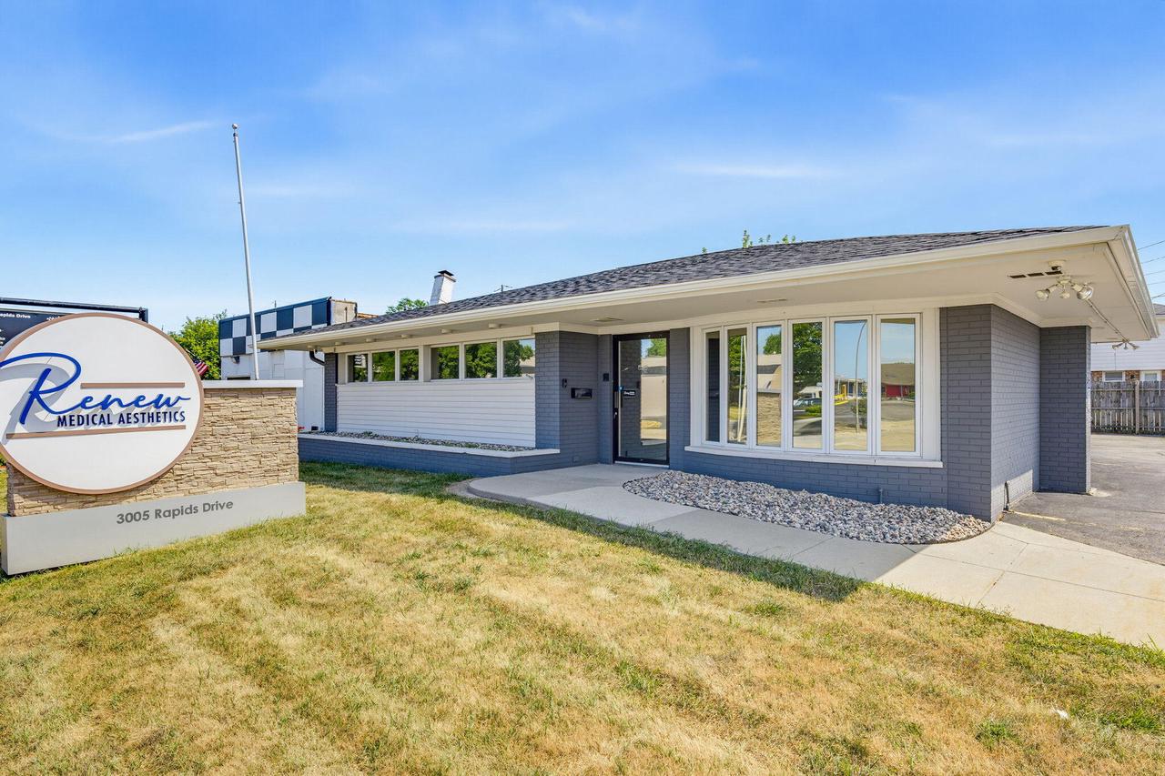3005 Rapids DRIVE, Racine, WI 53404