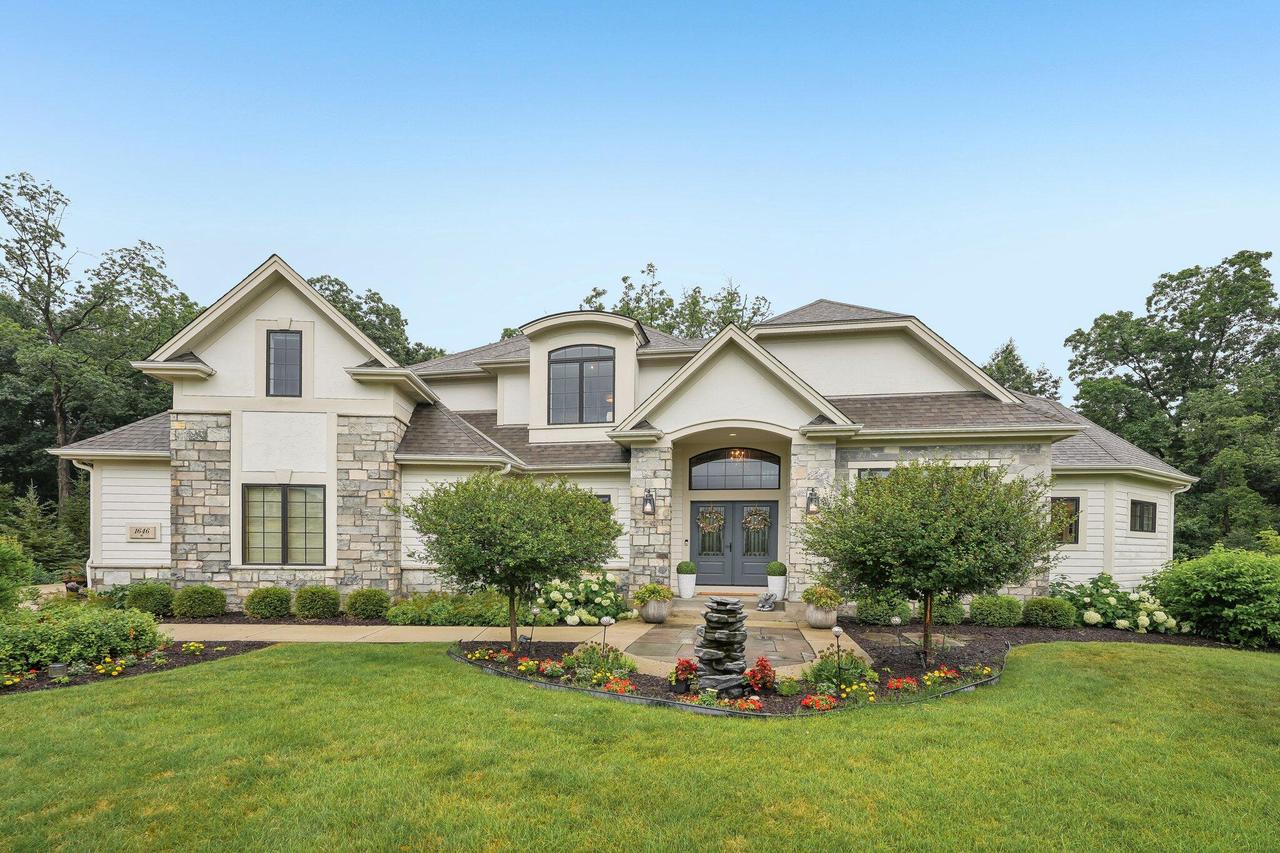 1646 Twisted Oak Court — photo