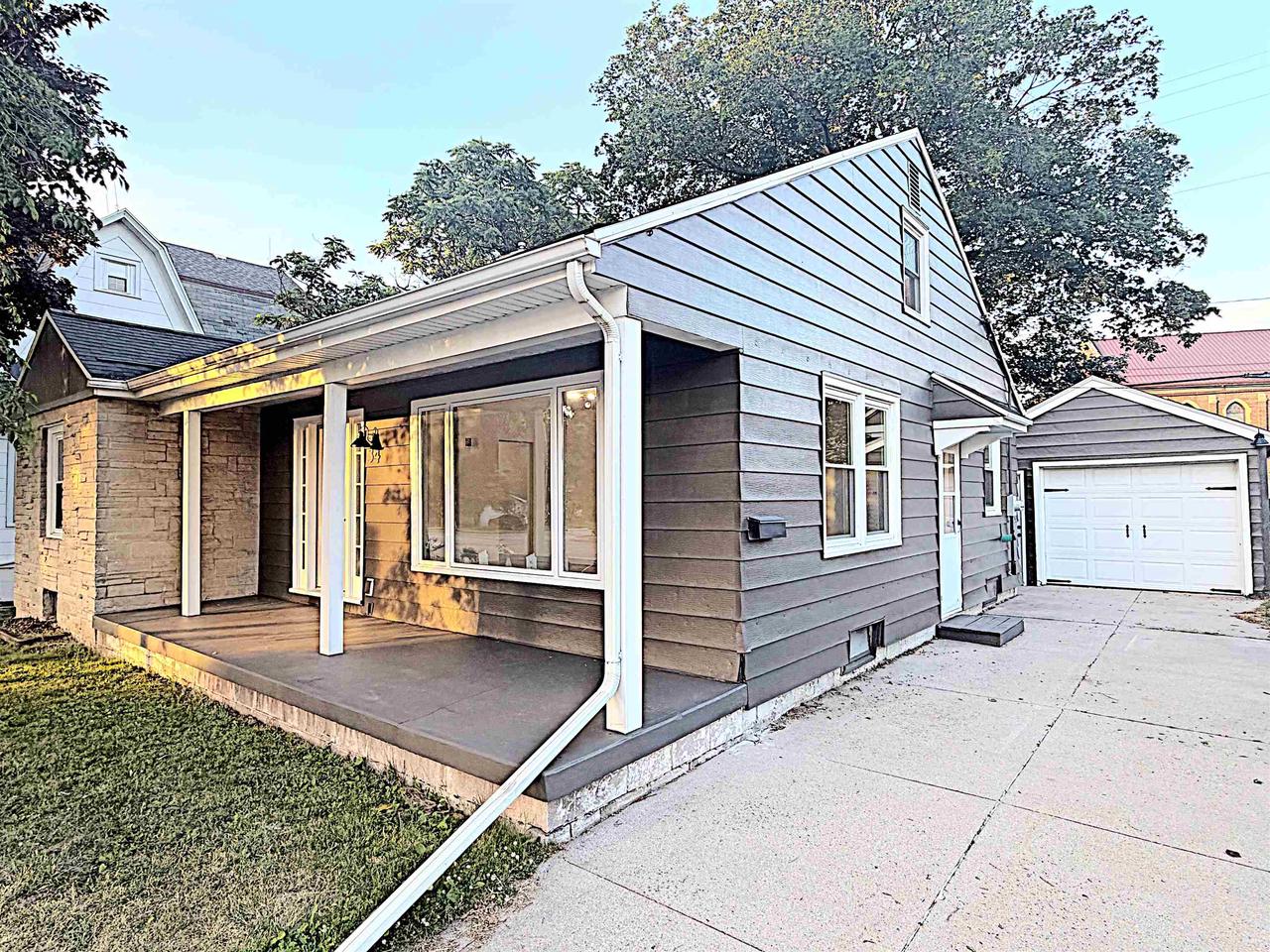 34 N Madison Street — photo