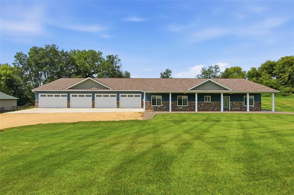 341 Amber View Street — photo