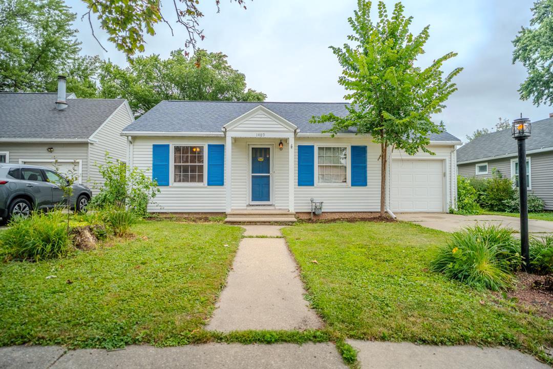 1489 Boyd Street — photo