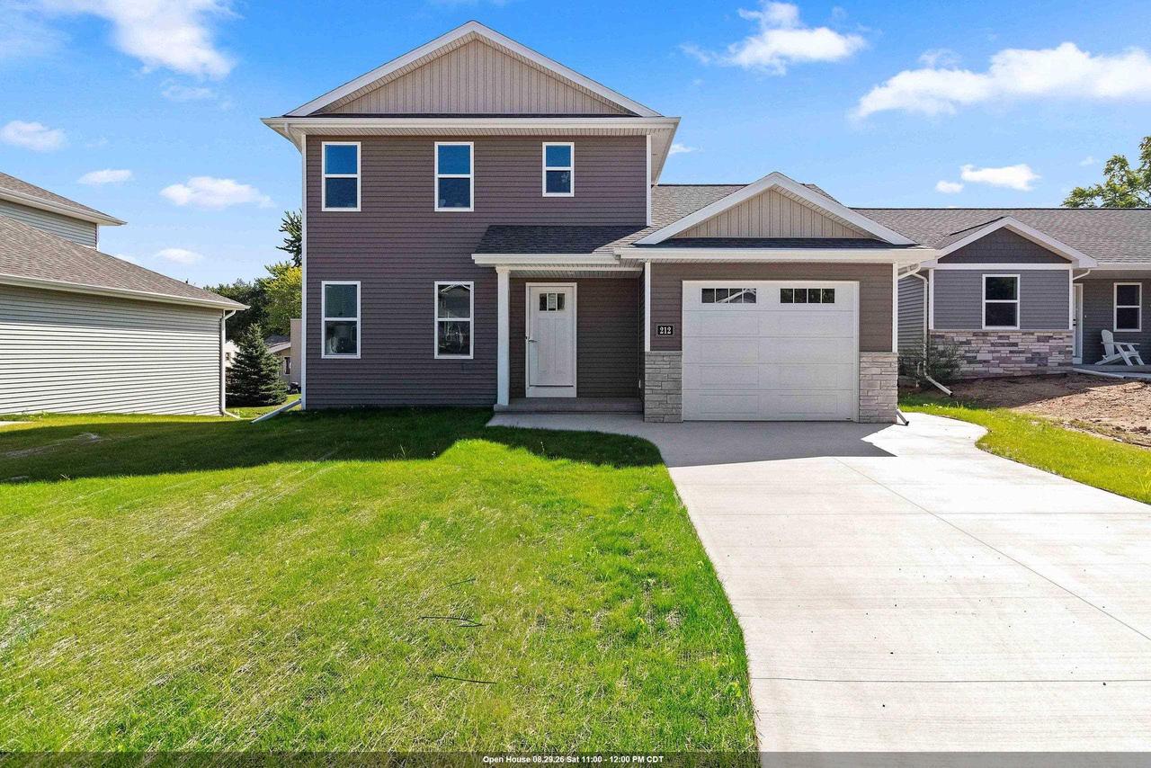 212 Fairview Lane — photo