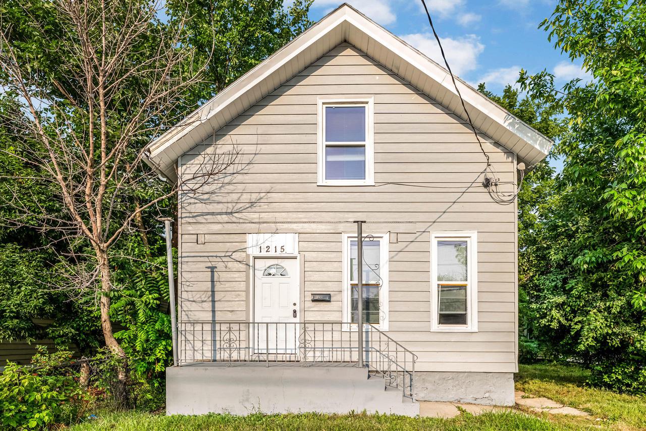 1215 Racine Street — photo