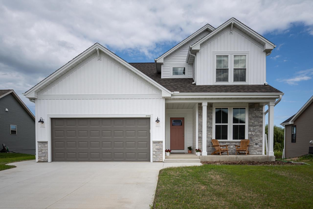 3755 Perennial Parkway — photo