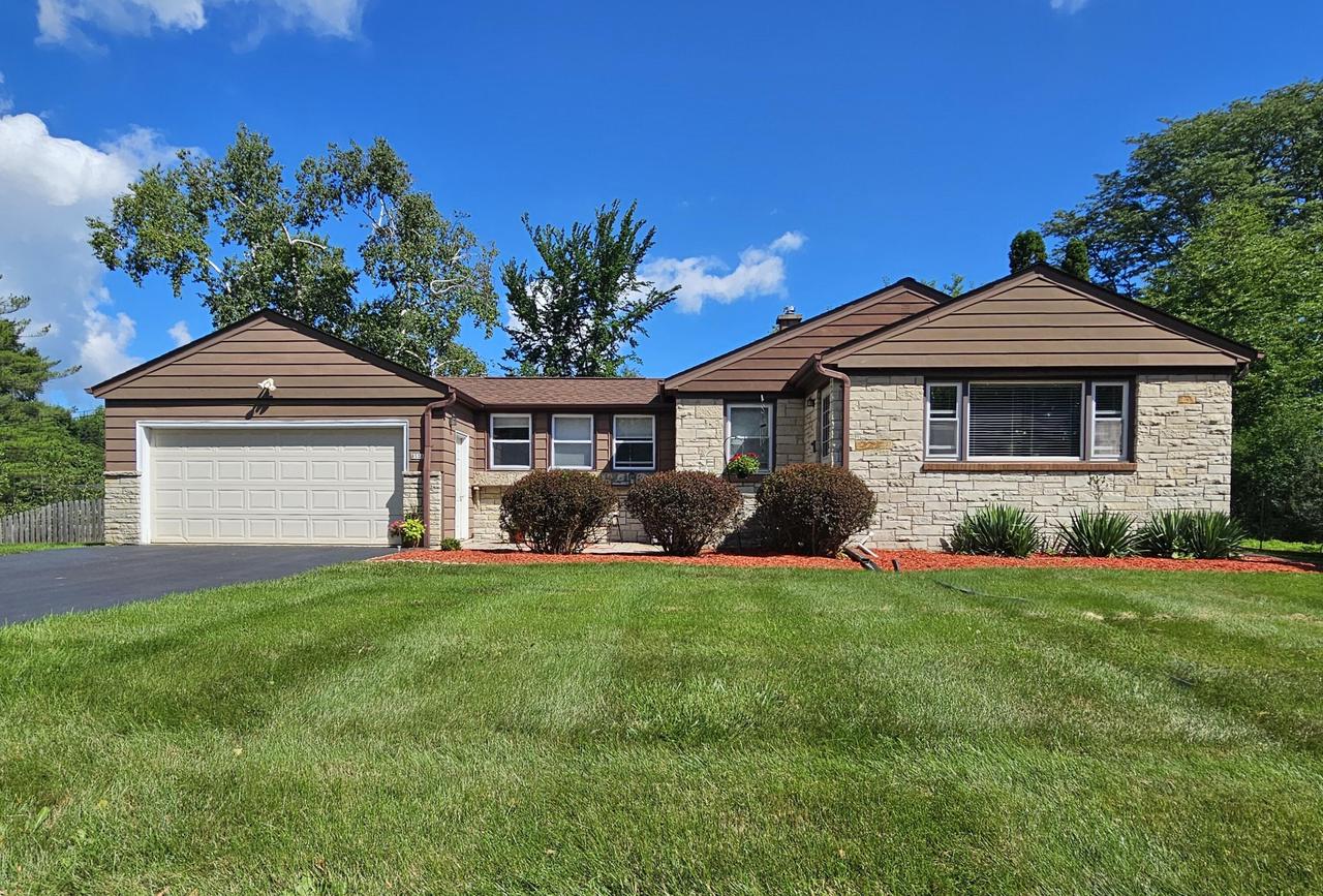 850 E Ellsworth Lane — photo