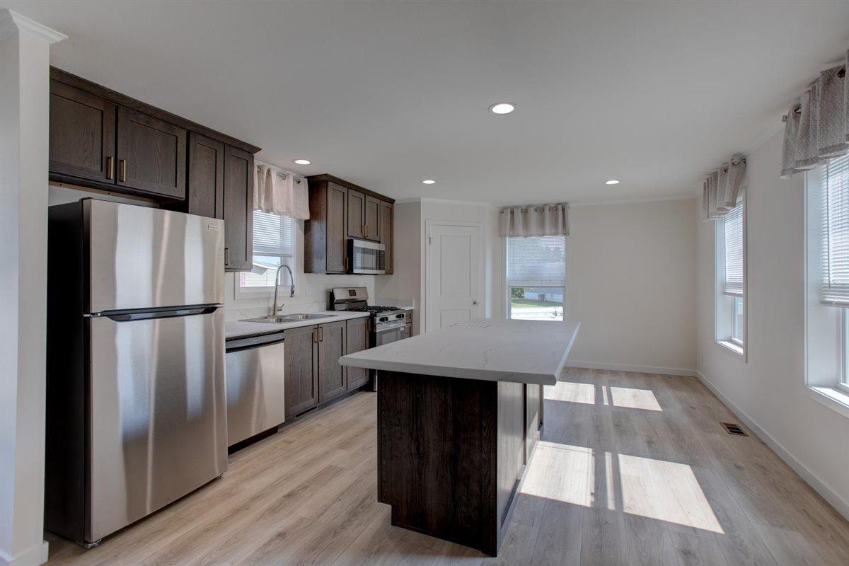 3003 Wilson Street 36 — photo