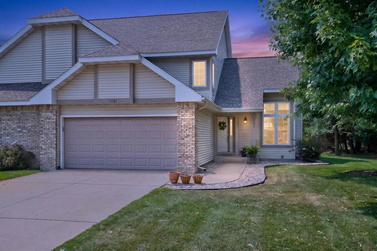 1121 Hearthstone Place — photo