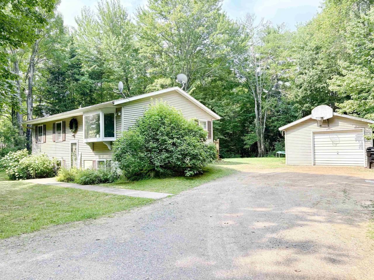 4733 Victoria DRIVE, Rhinelander, WI 54501 — photo 2