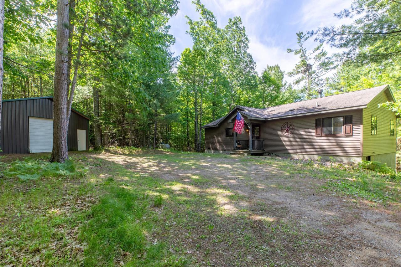 8790 Eagles Way — photo