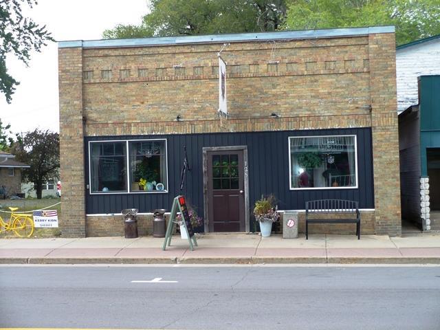 125 N Main Street — photo