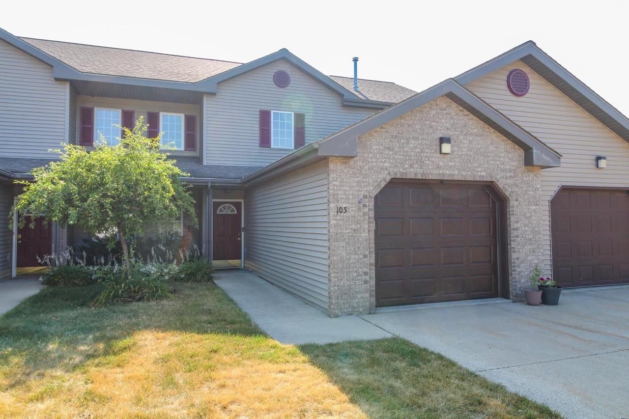 105 Waverly Drive — photo