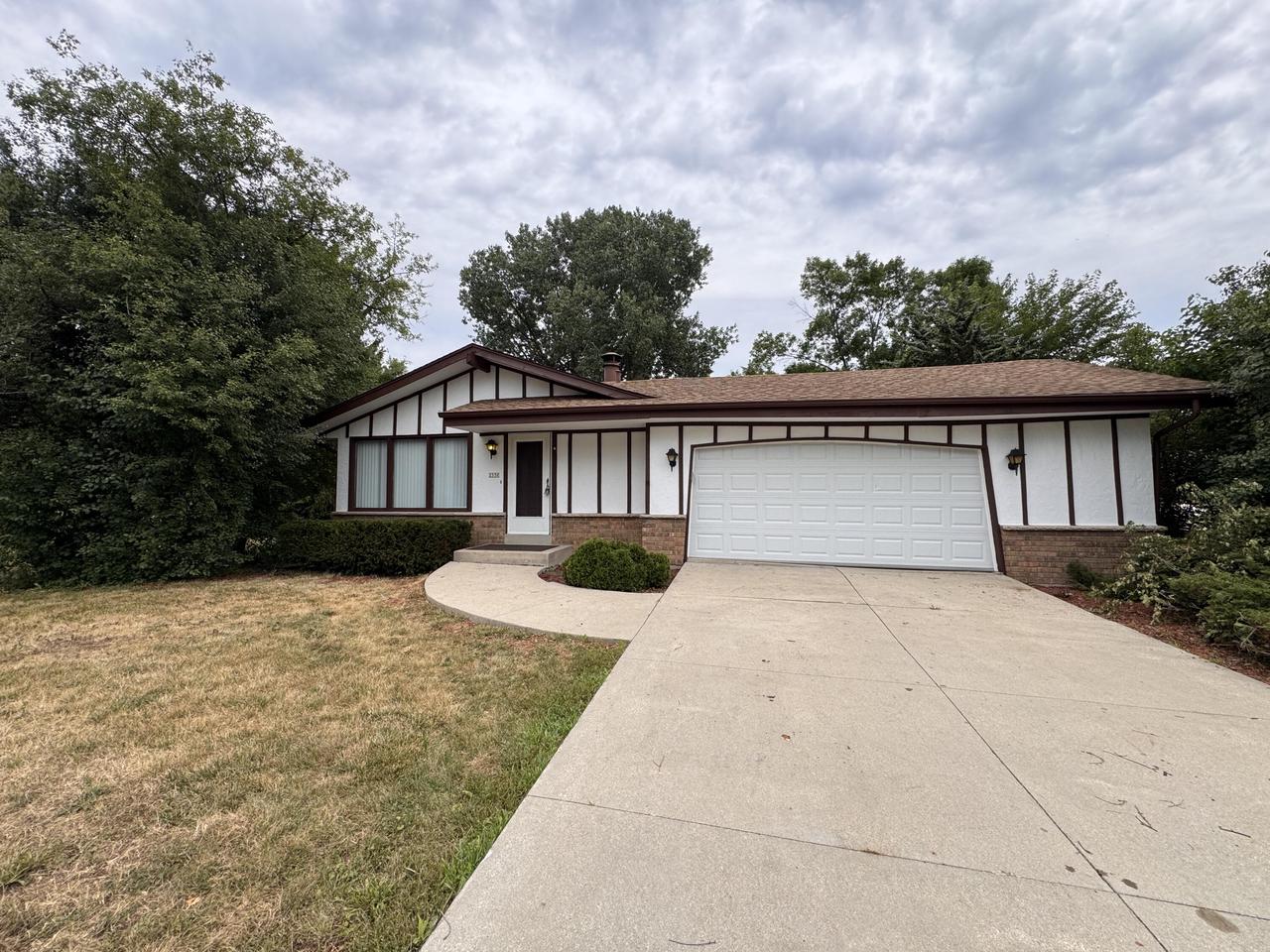 2330 S Brookside Parkway — photo