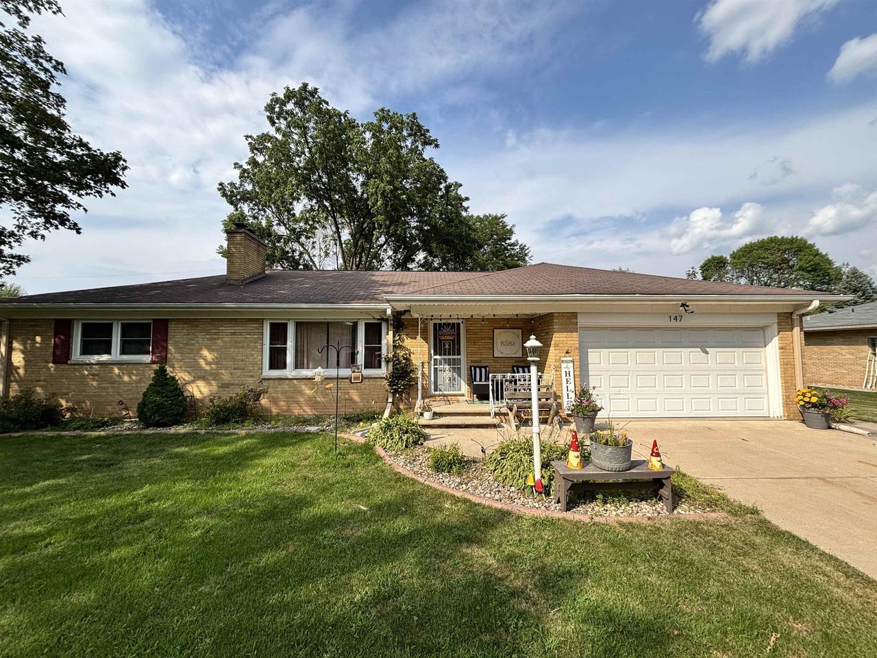 147 Hilltop Drive — photo