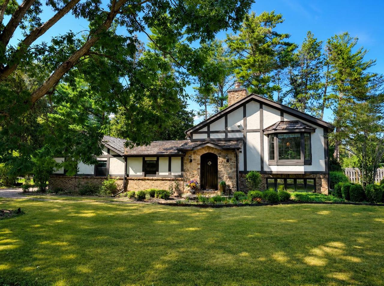 110 River Island Drive — photo