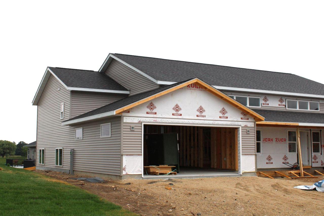 937 Drumlin Drive — photo