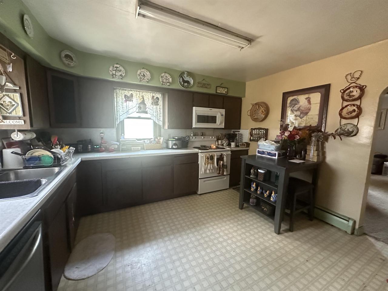 3401 Church Street — photo