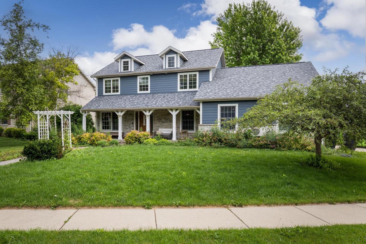 612 Fairway Circle — photo