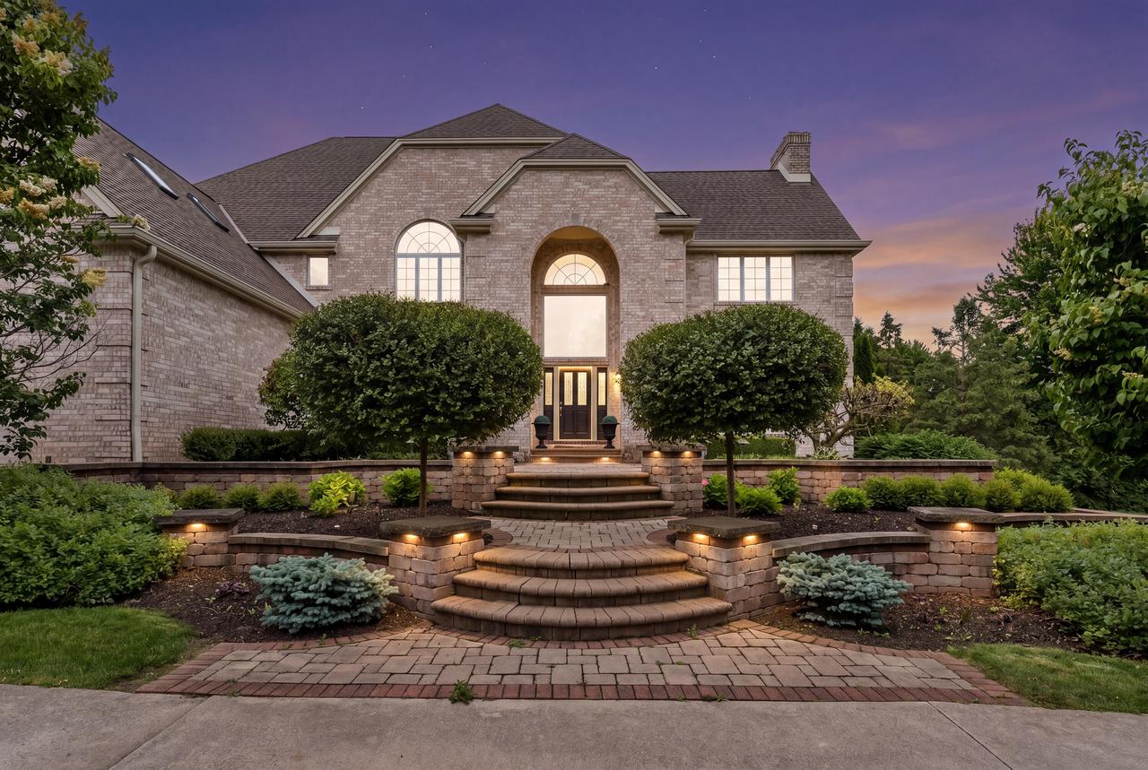 3230 Fordham Court — photo