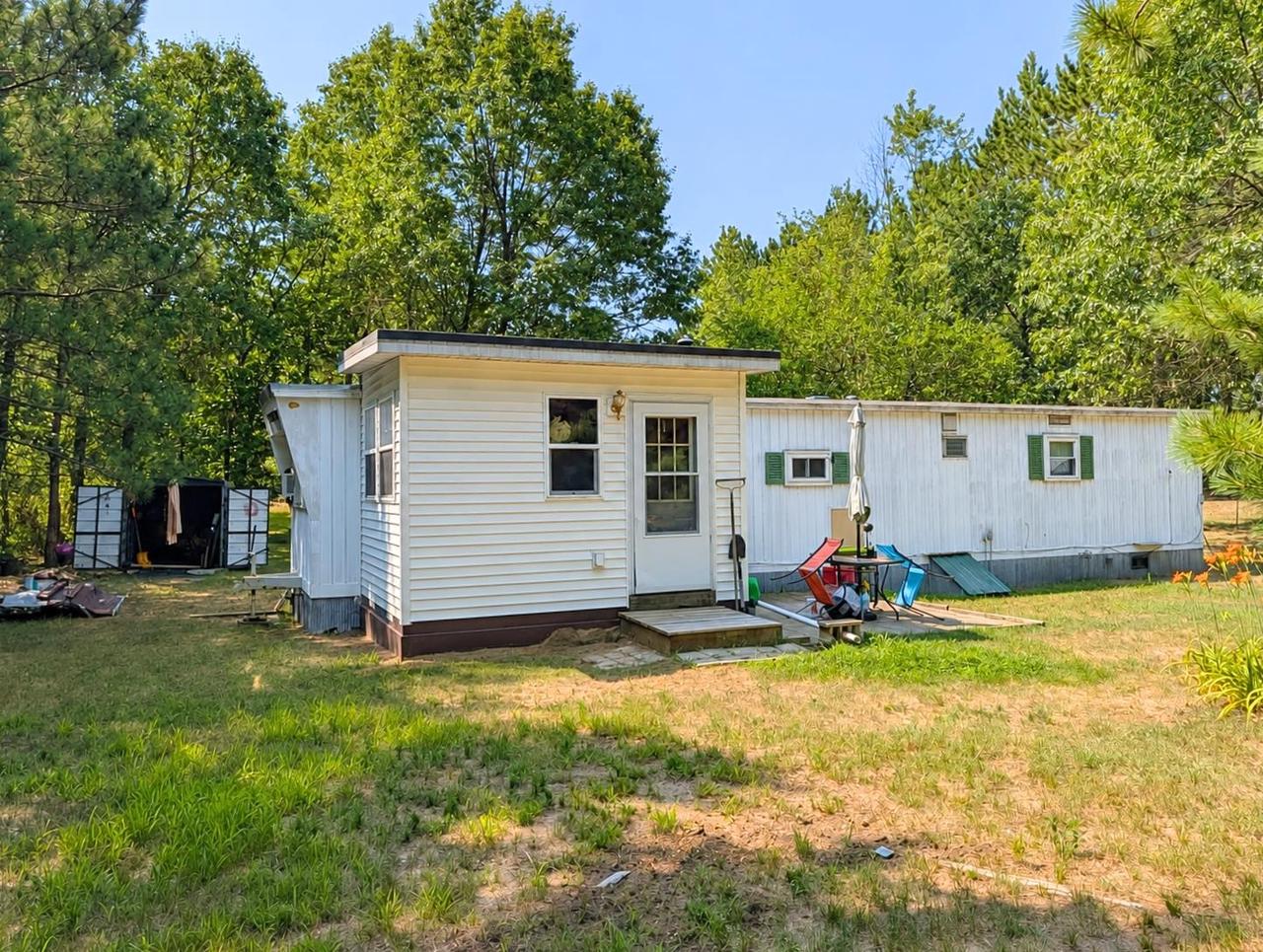 1136 S Buttercup Court — photo