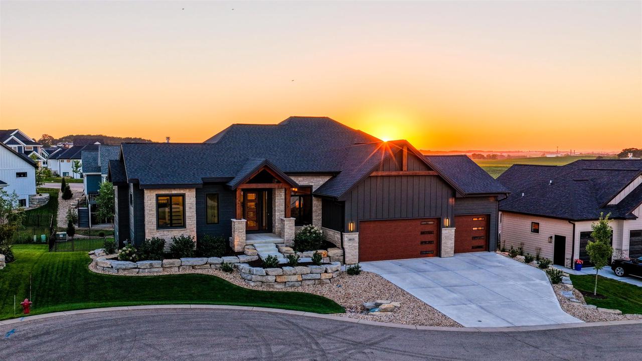 5013 Apricot Blossom Court — photo