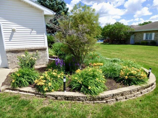 1525 E Williams DRIVE, Beloit, WI 53511 — photo 3