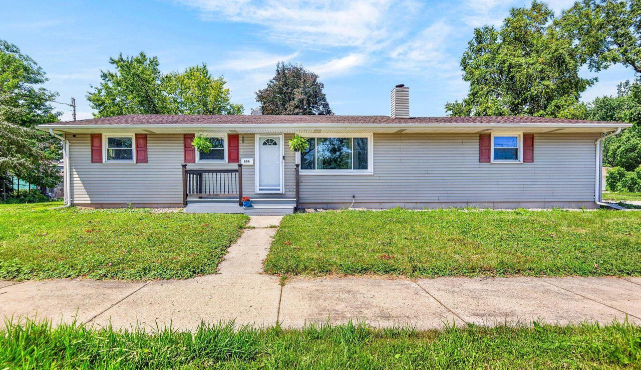 808 Grove Street — photo