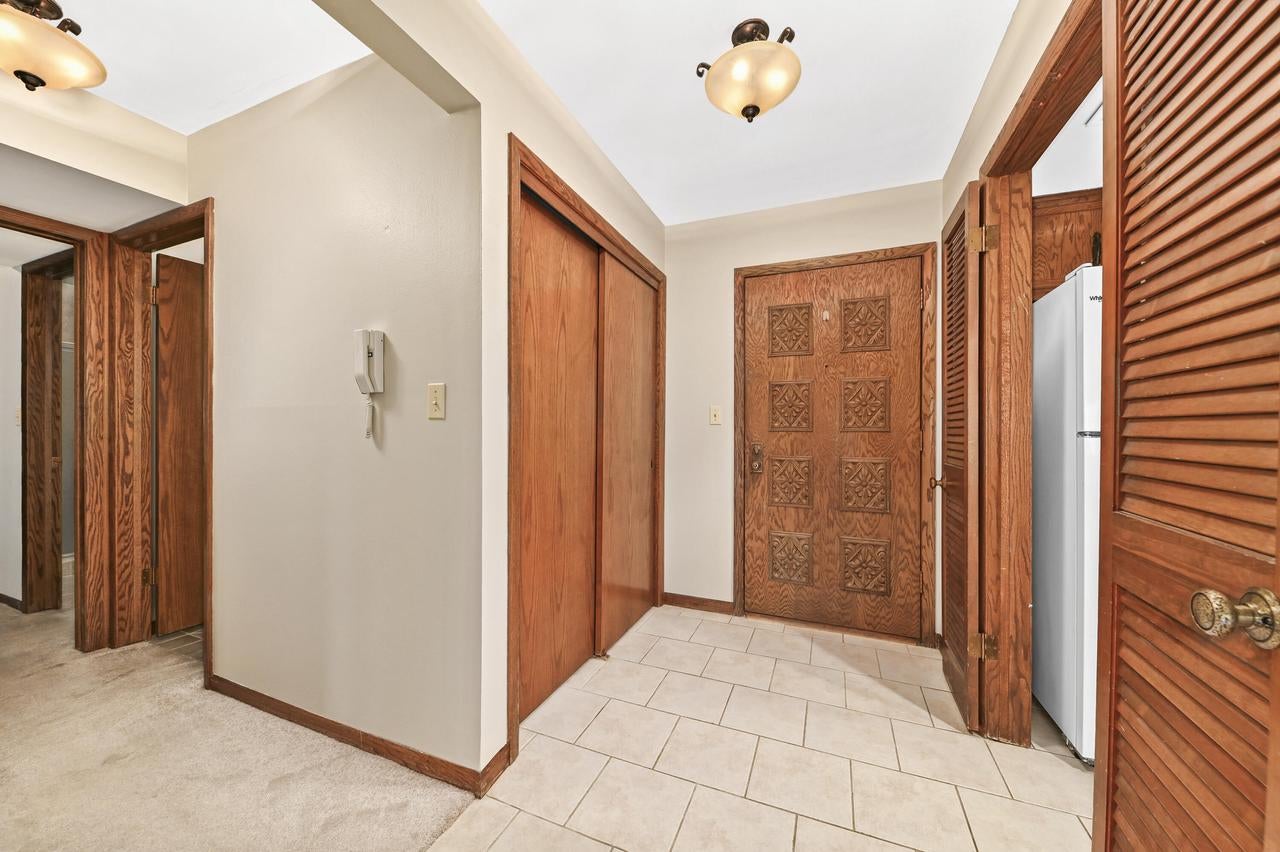 N85W15700 Ridge ROAD 104, Menomonee Falls, WI 53051 — photo 3