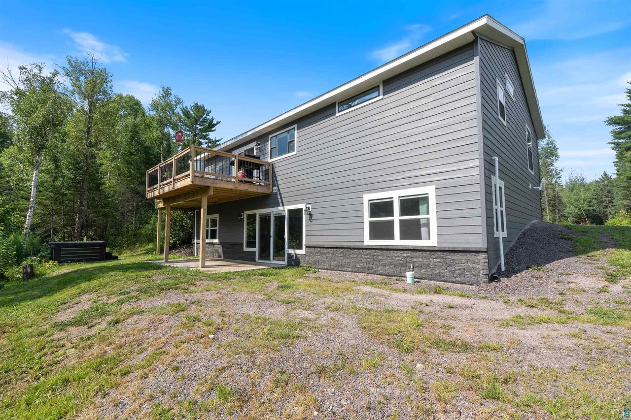 4215 E Neuman Road, Superior, WI 54880 — photo 2