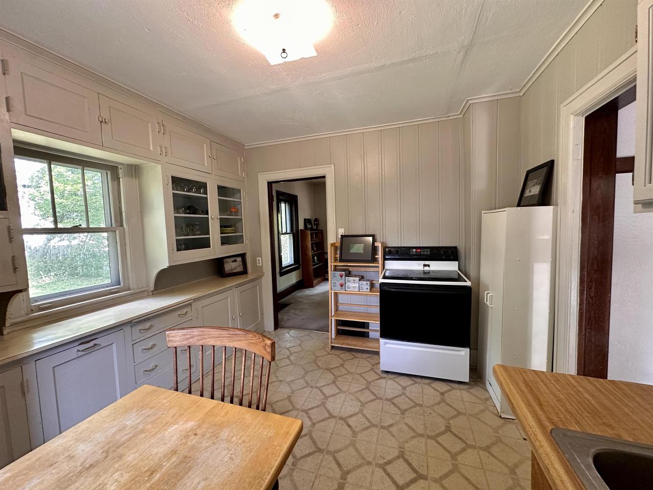 516 E Maple STREET, Appleton, WI 54915 — photo 3