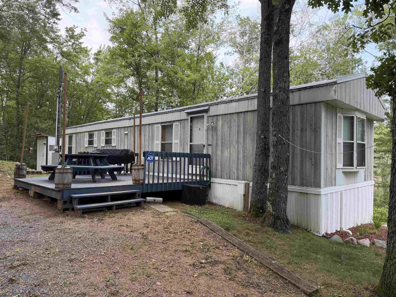 N15066 Bolander Landing Road — photo