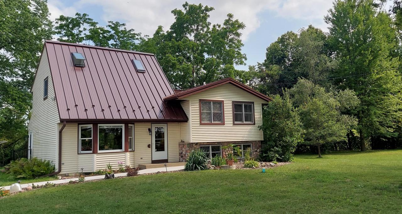 N2720 Resthaven ROAD, Rubicon, WI 53078 — photo 3