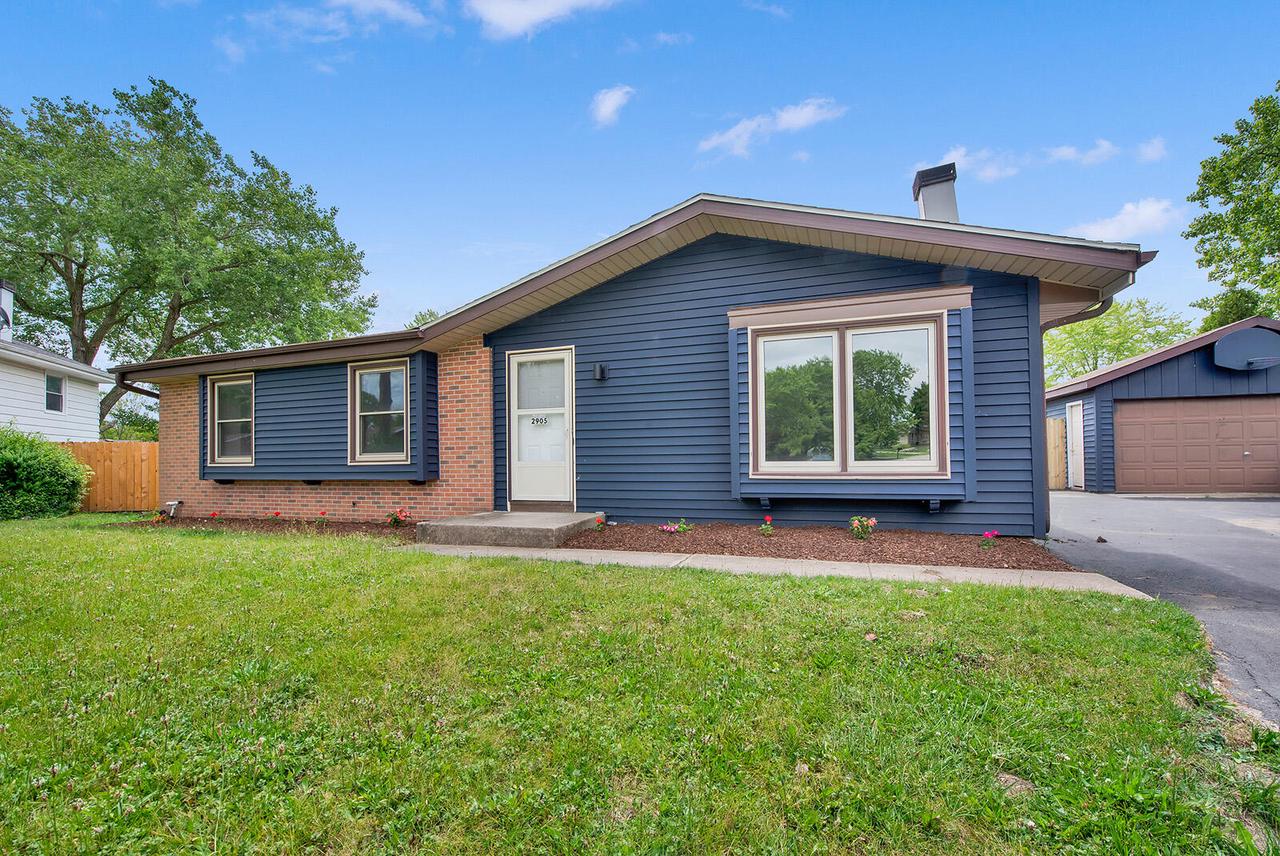 2905 Lake Vista Court — photo