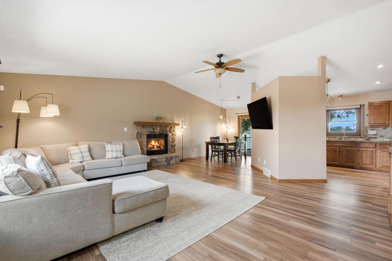 10119 Dunkelow ROAD, Franksville, WI 53126 — photo 3